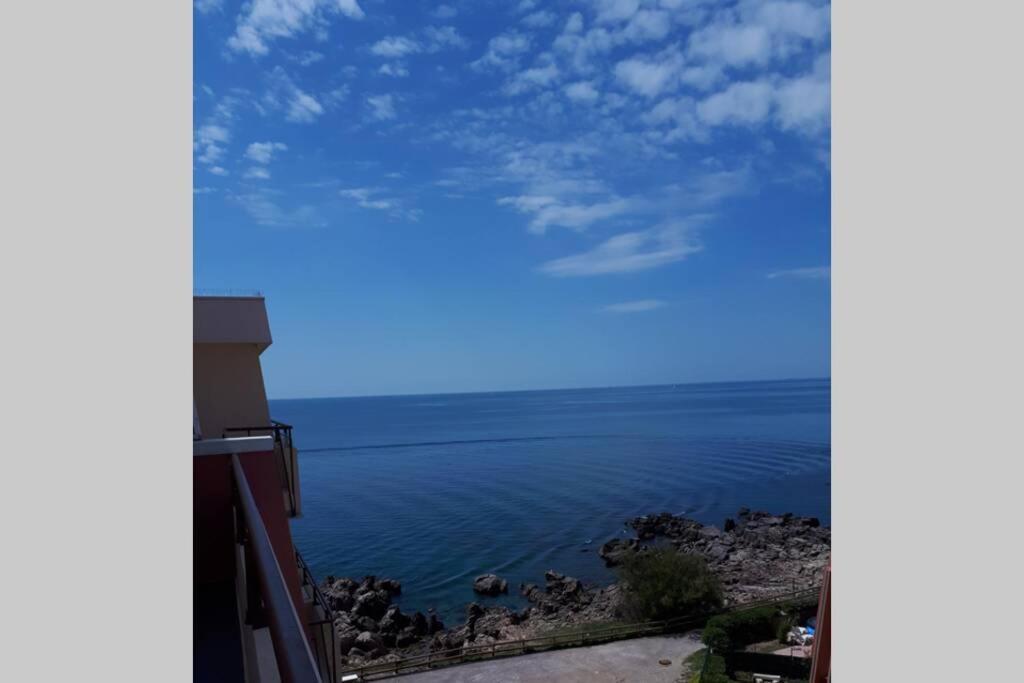 T2 Climatise Vue Sur Mer, Wifi, Piscine Et Parking Sète Exterior foto